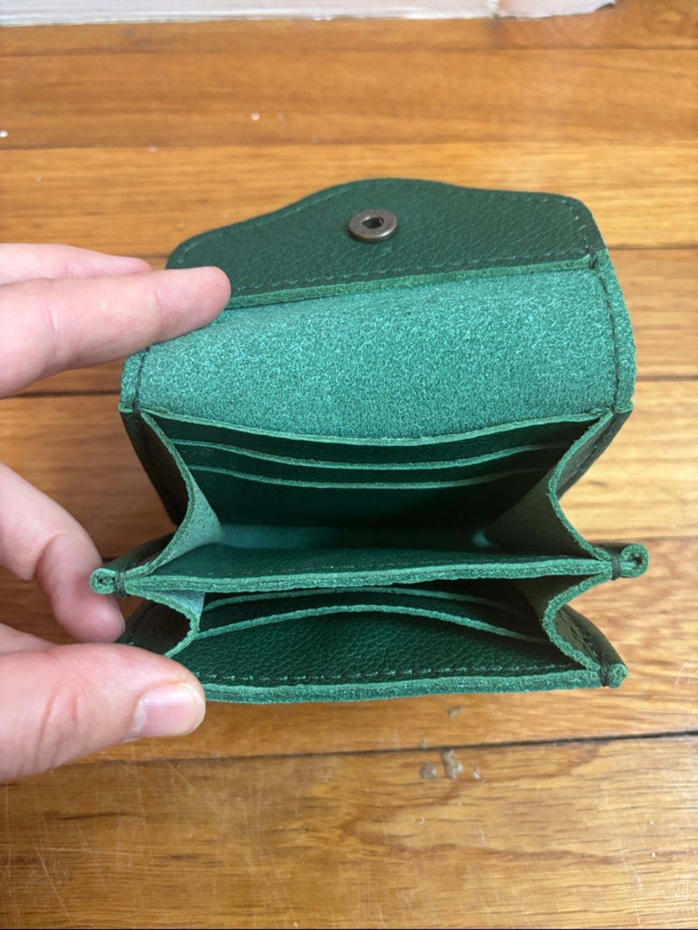 Portland Leather Wallet - Picture 3 of 3